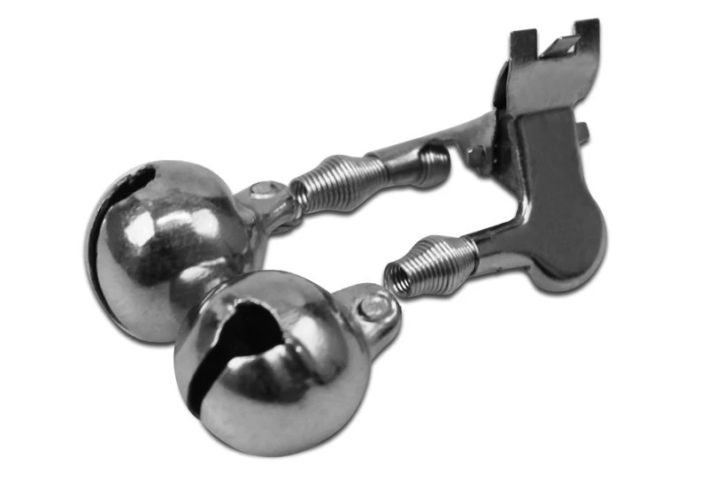 DELPHIN Csörgő fémcsipeszes 14mm