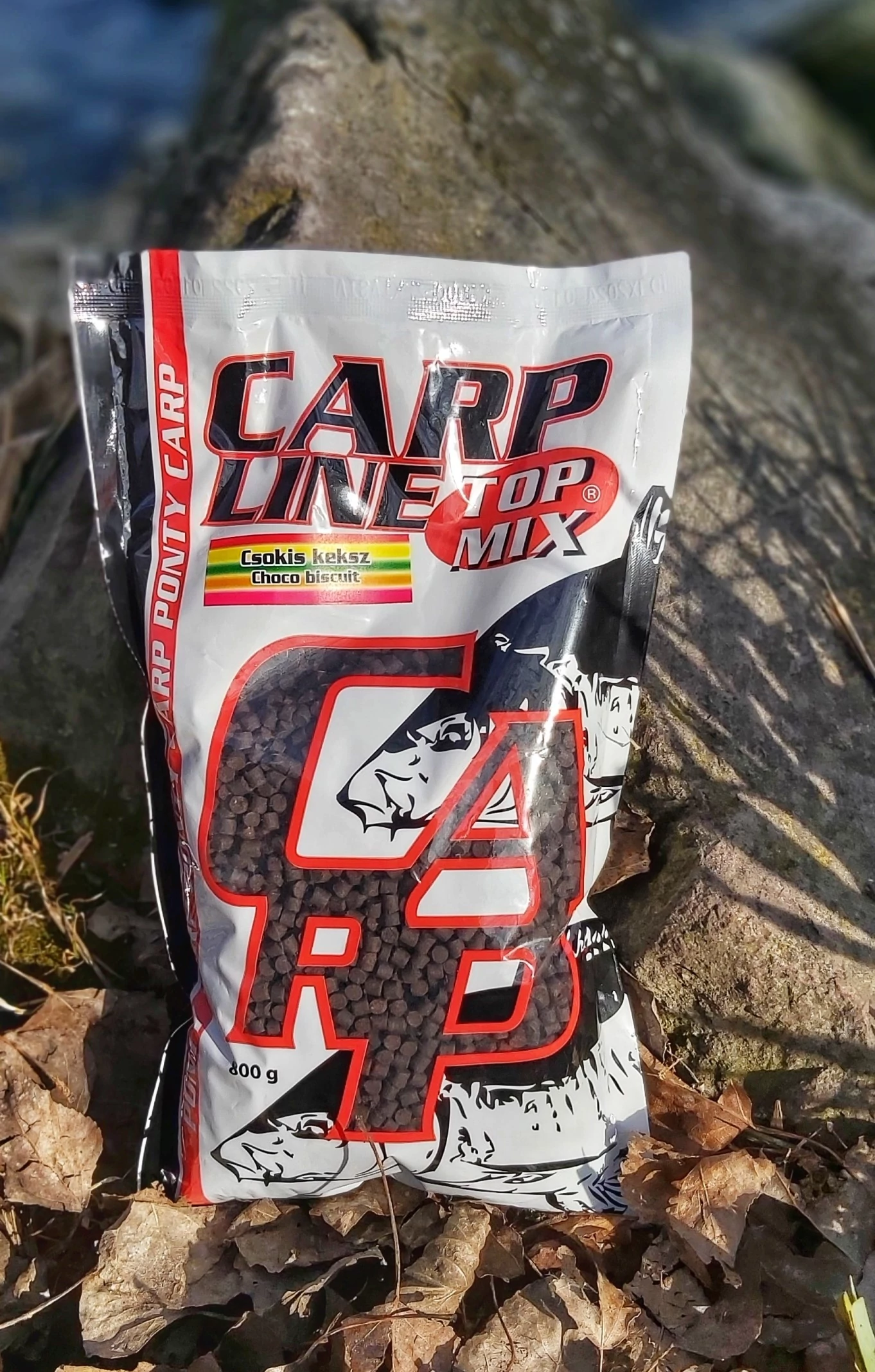TOP MIX Carp Line Fluoro etető pellet Csokis Keksz